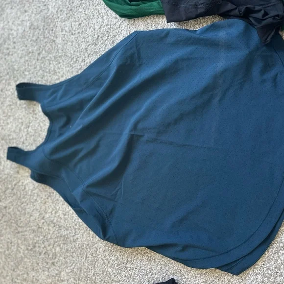 Bundle of Lululemon Tops